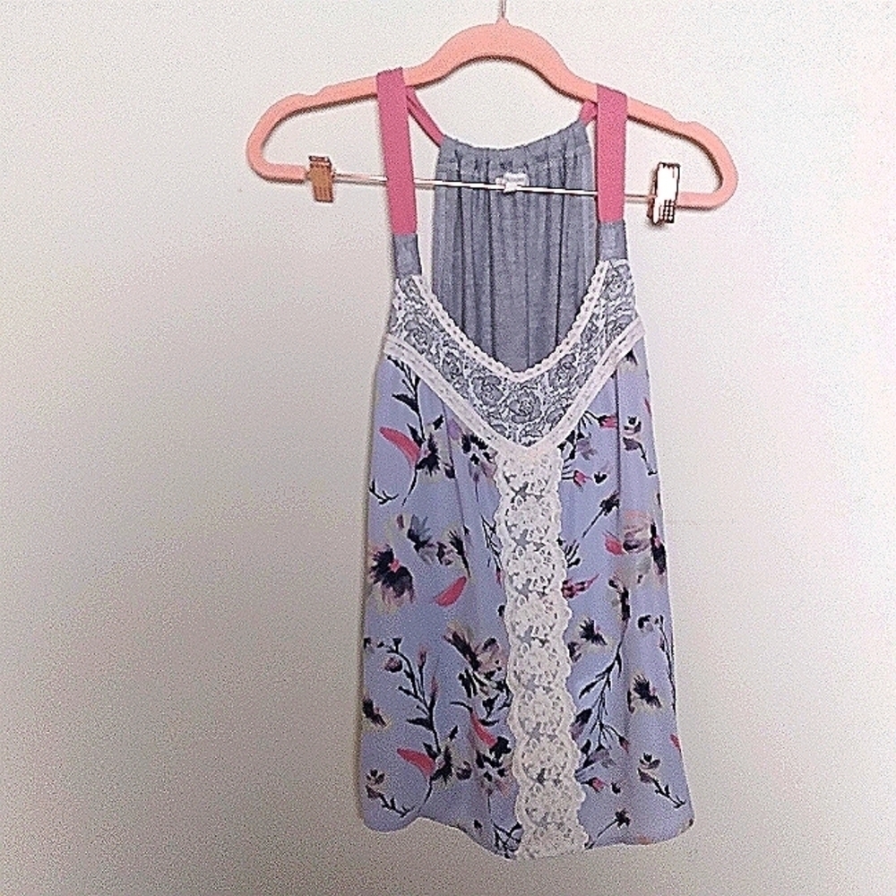 Maurices Purple Floral Mixed Media Sleeveless Tank Top Blouse Size Medium